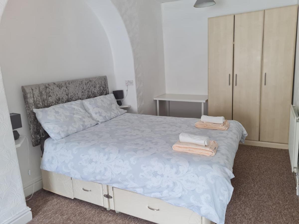 17 Bridge St, 3 Bedroom Flat Aberystwyth Exterior foto